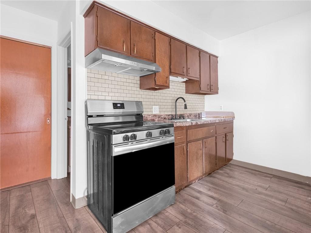 Condominium at 400 Narragansett Parkway UNIT WB11, Warwick, photo 13 of 26