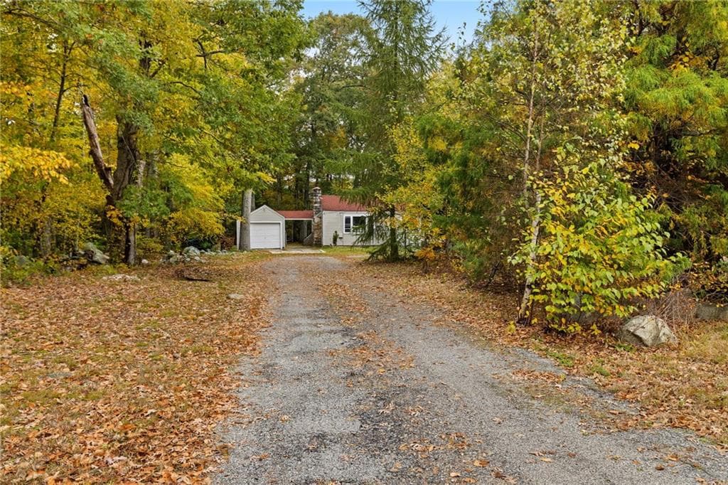 Single Family Residence at 1187 Danielson Pike, Scituate, photo 6 of 28