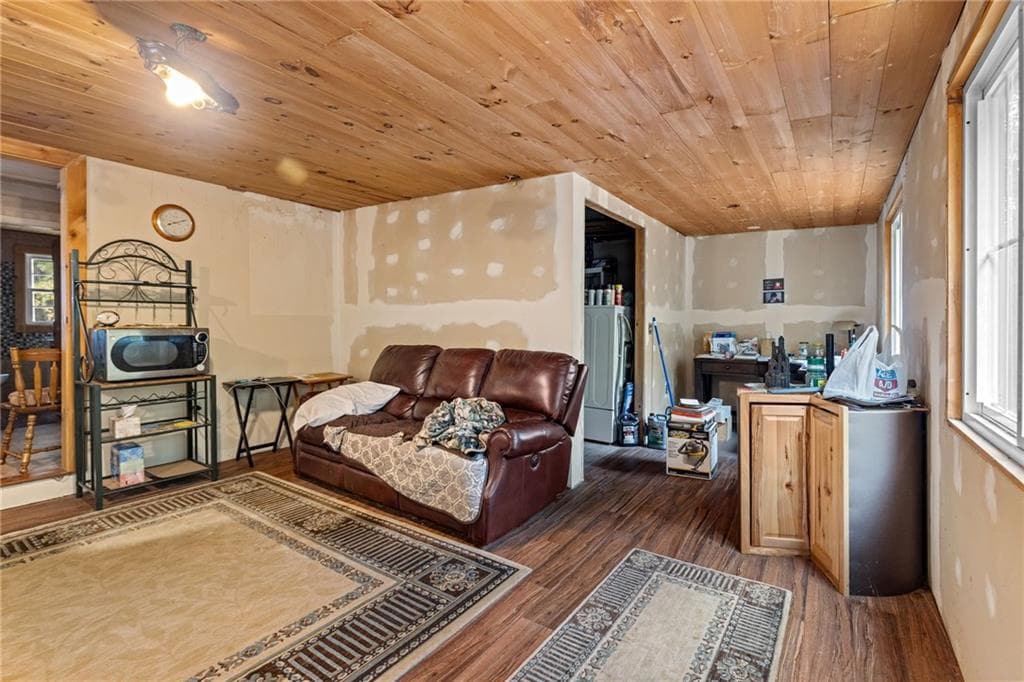 Single Family Residence at 1187 Danielson Pike, Scituate, photo 13 of 28