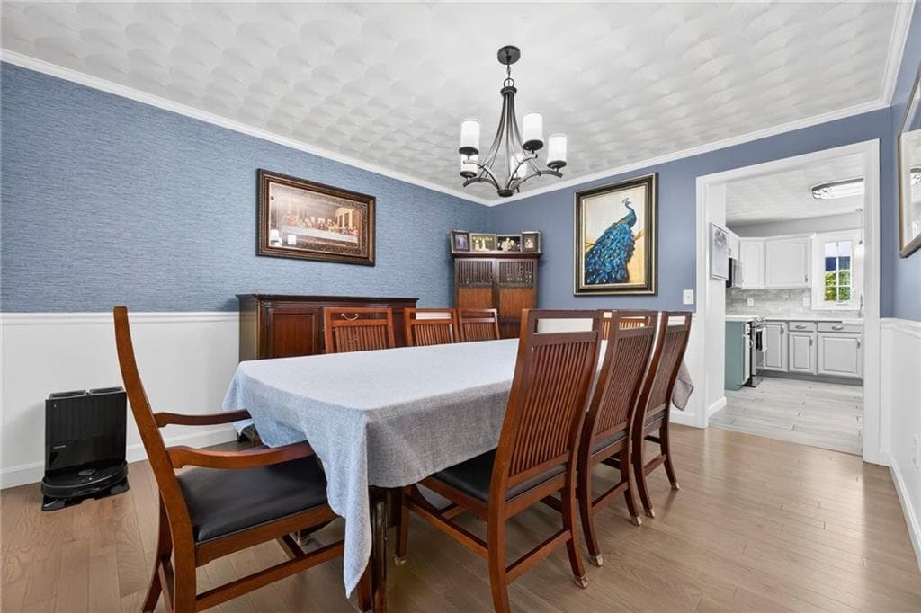 Single Family Residence at 329 Tomaquag Road, Hopkinton, photo 16 of 35