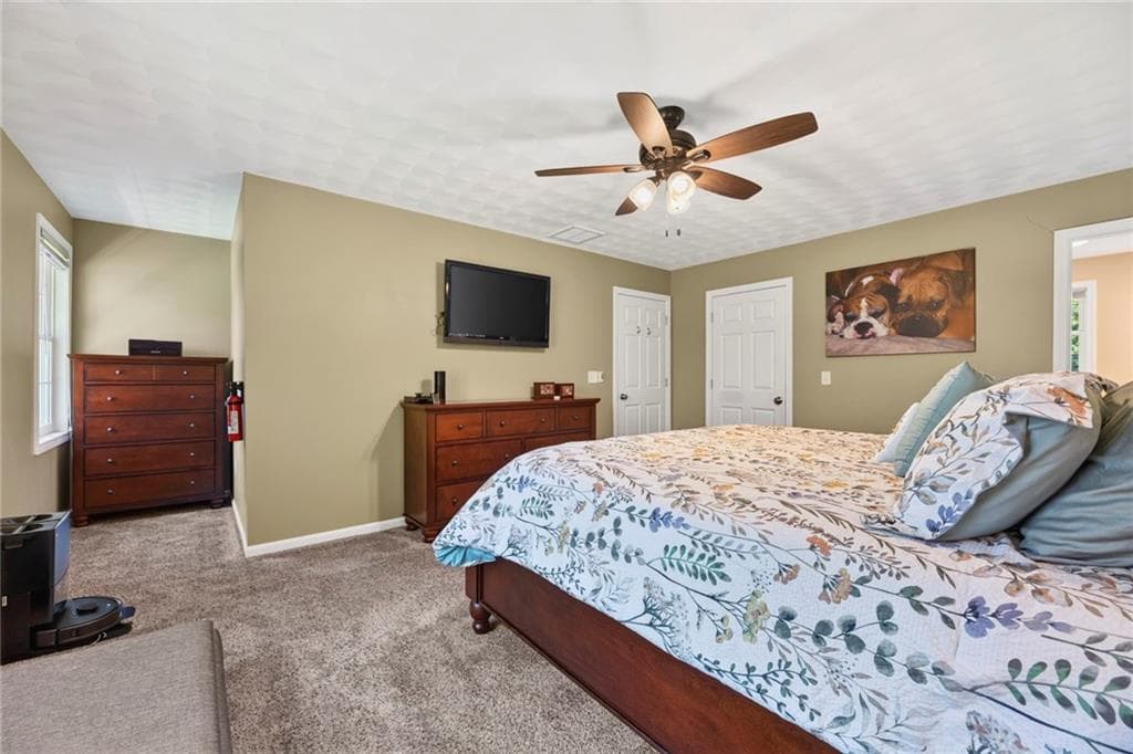 Single Family Residence at 329 Tomaquag Road, Hopkinton, photo 21 of 35