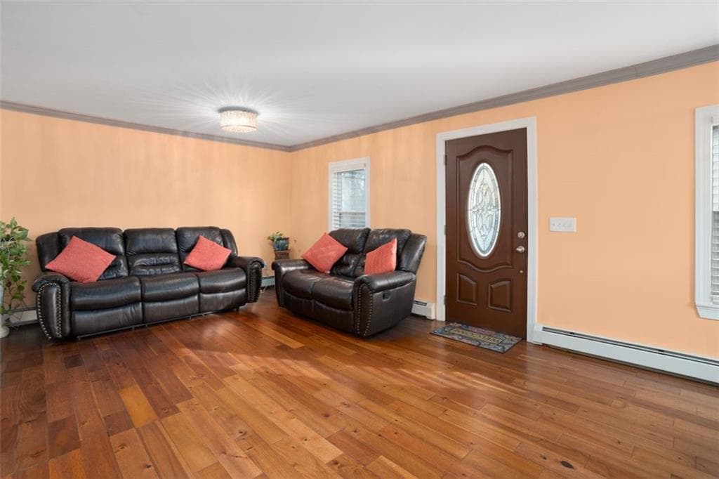 Single Family Residence at 1022 Charles Street, North Providence, photo 6 of 7
