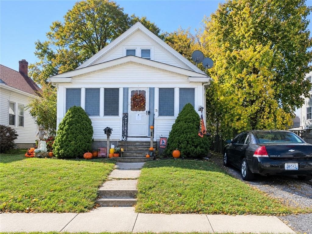 Single Family Residence at 15 Baldwin Street, East Providence, photo 2 of 5