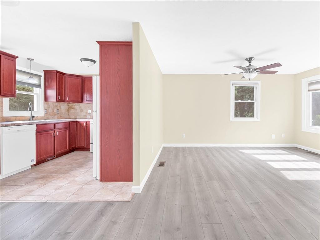 Single Family Residence at 62 Beacon Street, Cranston, photo 27 of 39