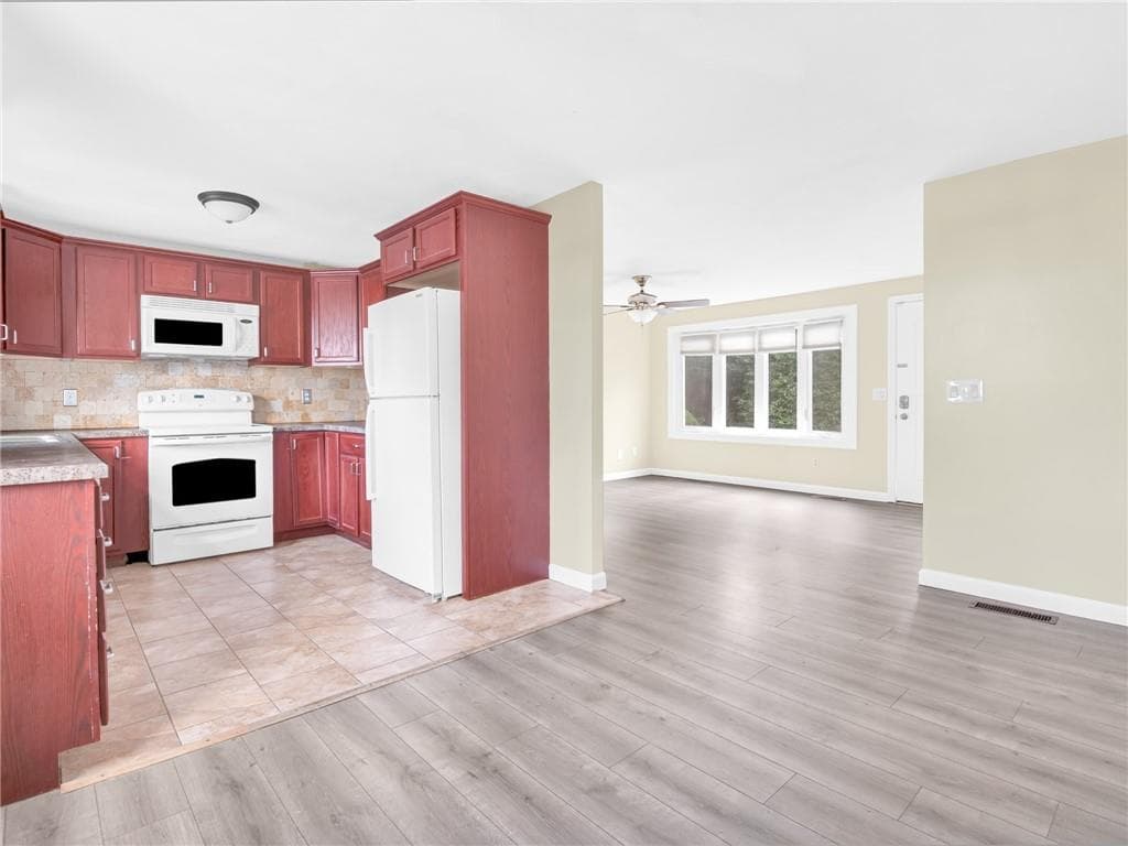 Single Family Residence at 62 Beacon Street, Cranston, photo 20 of 39