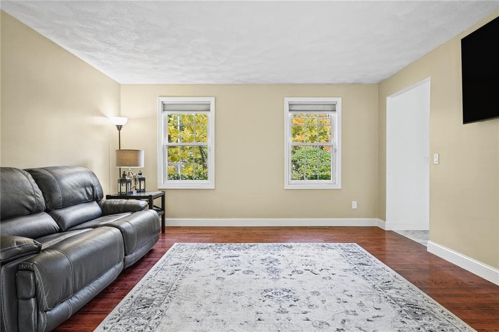Single Family Residence at 632 Shermantown Road, North Kingstown, photo 15 of 48