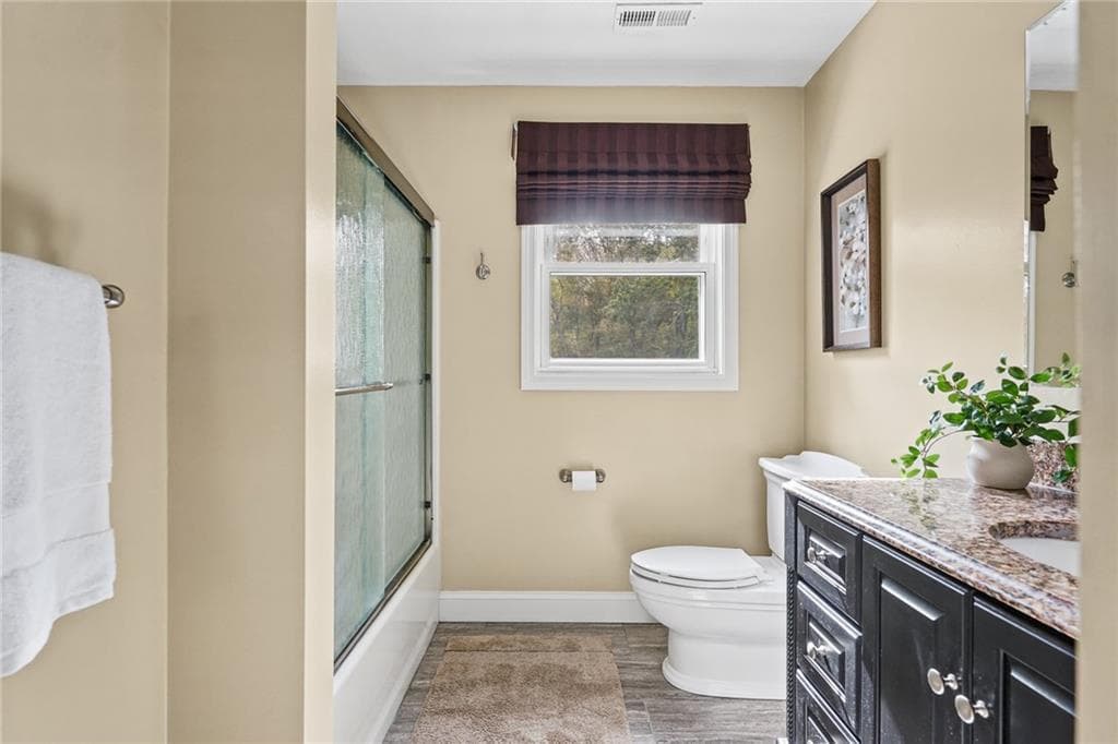 Single Family Residence at 632 Shermantown Road, North Kingstown, photo 25 of 48