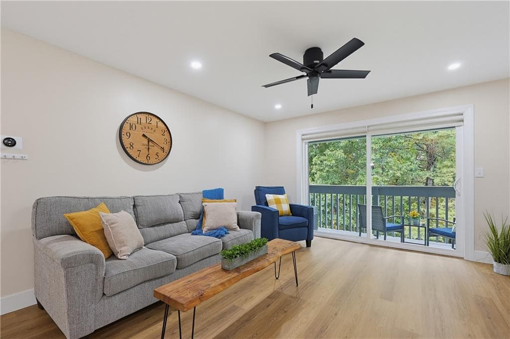 Condominium at 811 Franklin Crossing Road UNIT 811, Franklin, photo 6 of 42