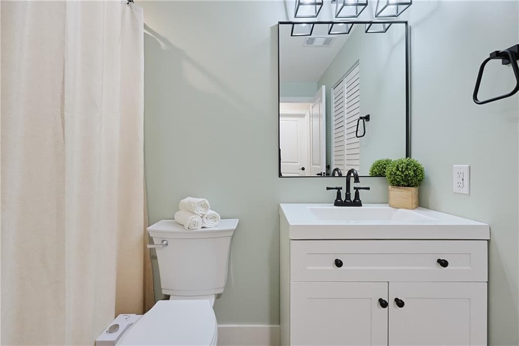 Condominium at 811 Franklin Crossing Road UNIT 811, Franklin, photo 22 of 42