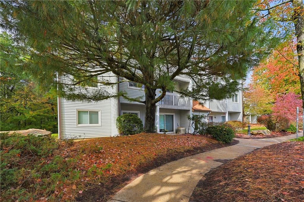 Condominium at 811 Franklin Crossing Road UNIT 811, Franklin, photo 40 of 42
