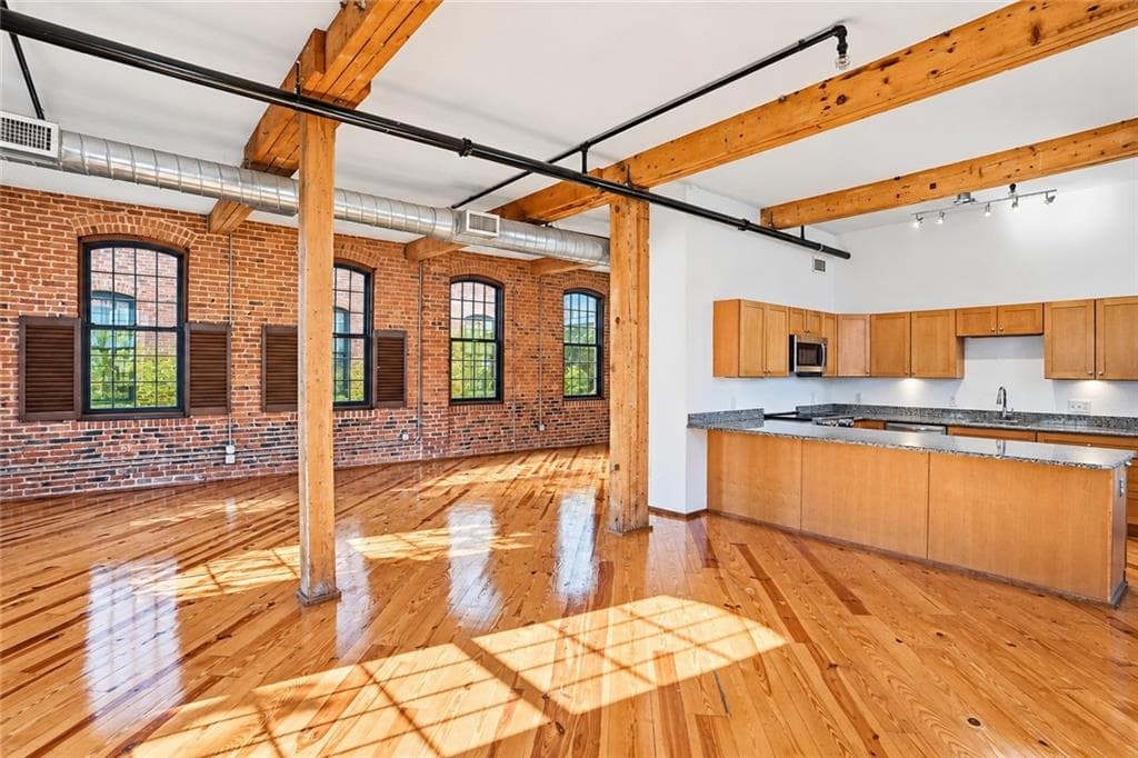 Condominium at 407 Pine Street UNIT 105, Providence, photo 13 of 29