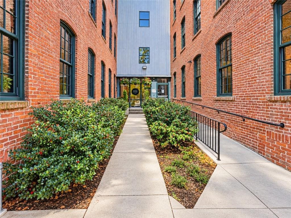 Condominium at 407 Pine Street UNIT 105, Providence, photo 26 of 29