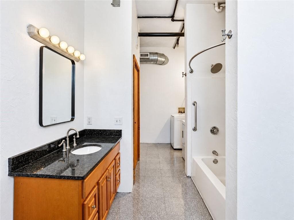 Condominium at 407 Pine Street UNIT 105, Providence, photo 22 of 29