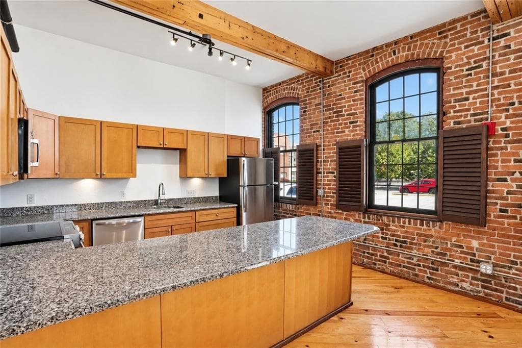 Condominium at 407 Pine Street UNIT 105, Providence, photo 9 of 29