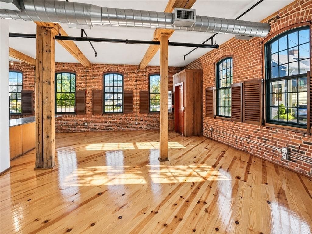 Condominium at 407 Pine Street UNIT 105, Providence, photo 15 of 29
