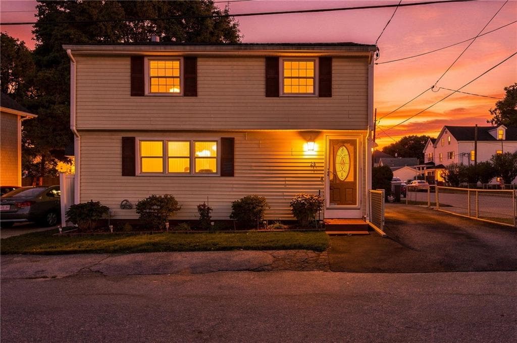 Single Family Residence at 23 Kinsman Street, Cumberland, photo 11 of 27