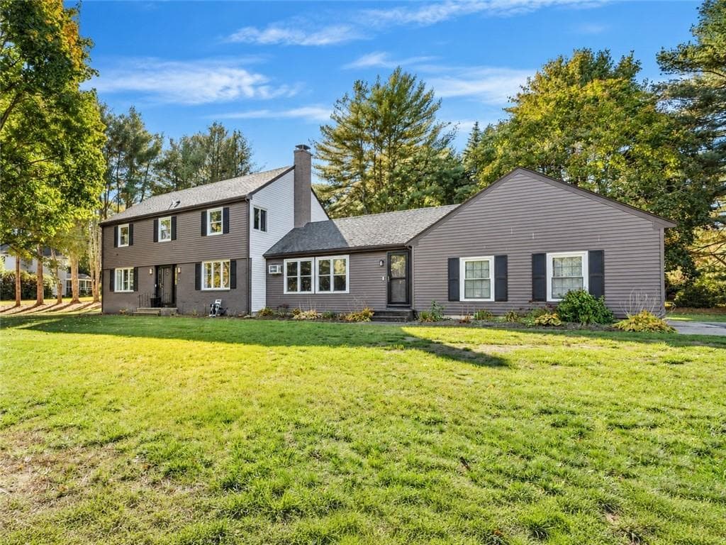 Single Family Residence at 21 Woodcrest Drive, Cumberland, photo 42 of 50