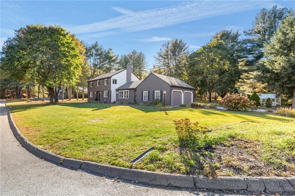 Single Family Residence at 21 Woodcrest Drive, Cumberland, photo 44 of 50