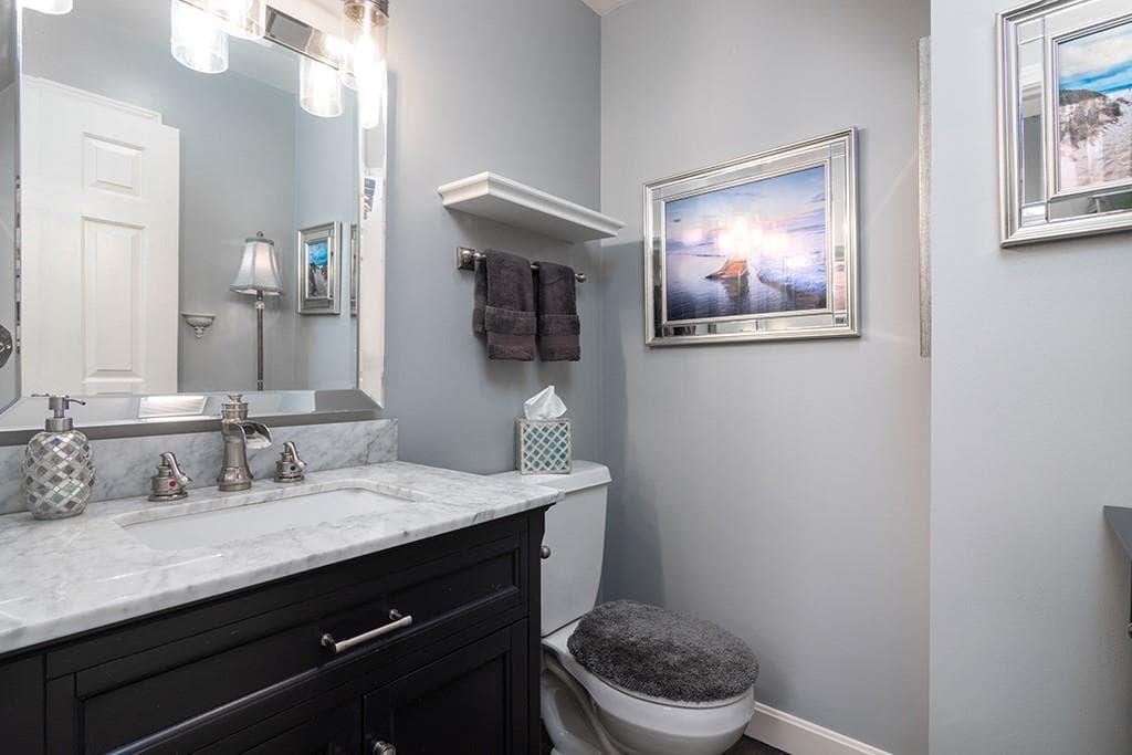 Single Family Residence at 39 Deer Ridge Way, South Kingstown, photo 22 of 37