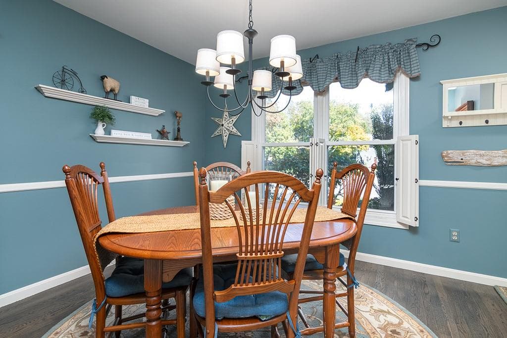 Single Family Residence at 39 Deer Ridge Way, South Kingstown, photo 20 of 37