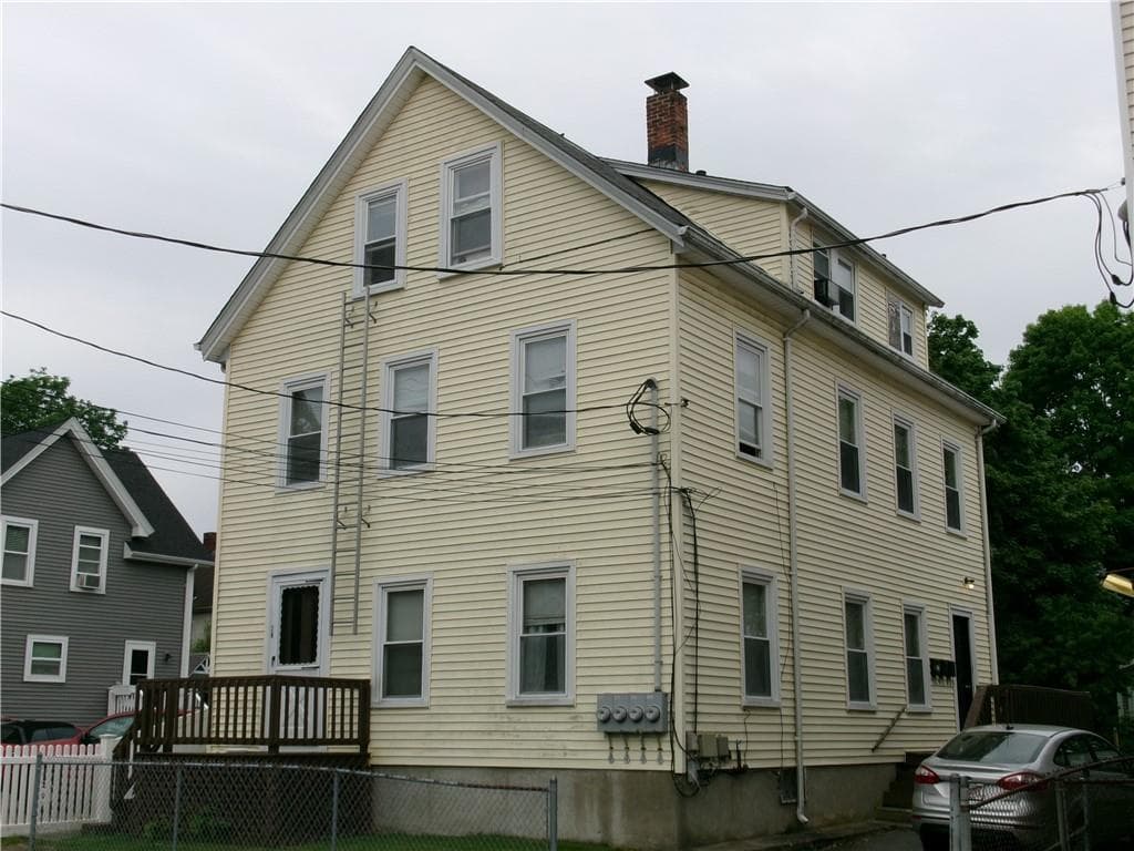 34 Adams Street