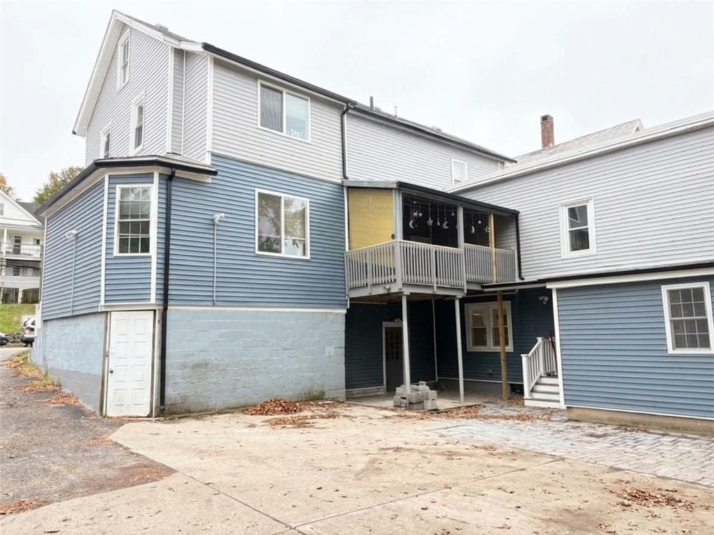 Multi Family at 40 Paradis Avenue, Woonsocket, photo 2 of 40