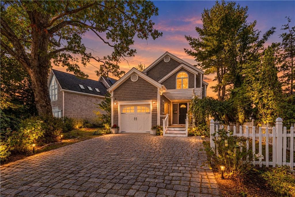 Single Family Residence at 65 Lamson Road, Barrington, photo 3 of 38