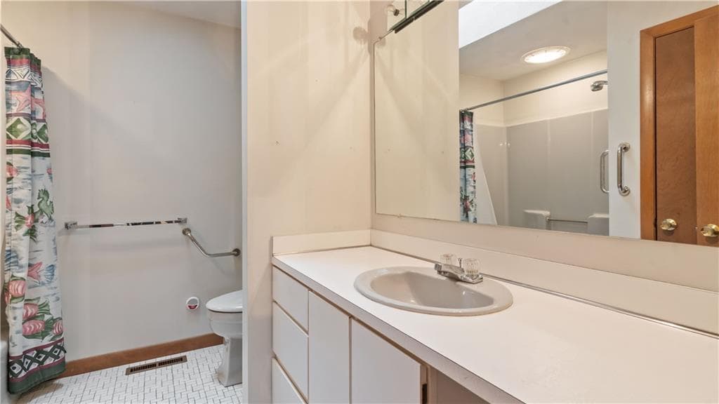Condominium at 161 Holland Street UNIT 204, Cranston, photo 13 of 21