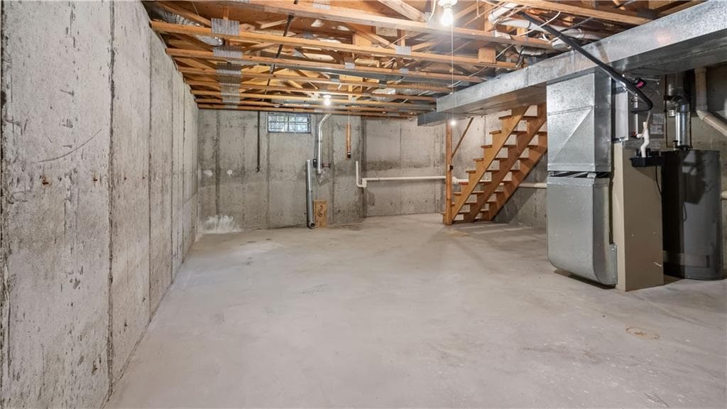 Condominium at 161 Holland Street UNIT 204, Cranston, photo 19 of 21