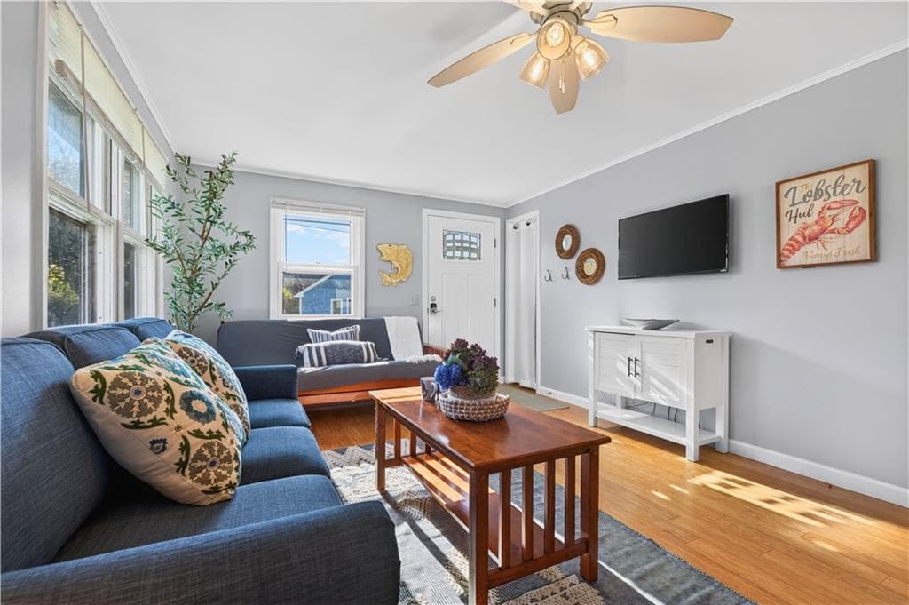 Single Family Residence at 24 Teal Pond Road, Narragansett, photo 12 of 45