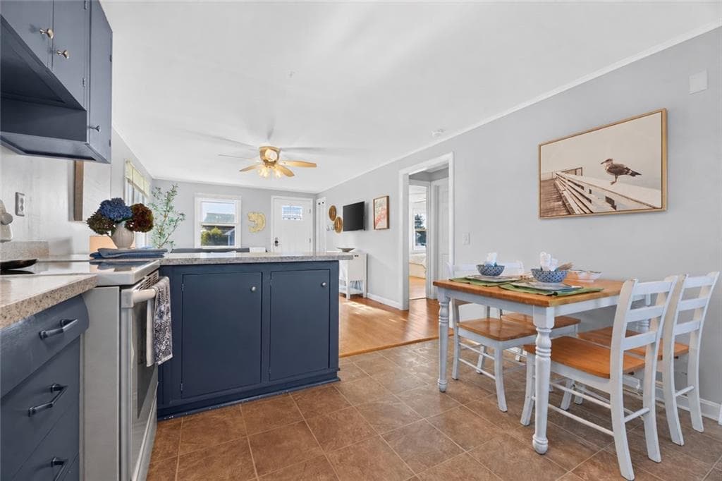 Single Family Residence at 24 Teal Pond Road, Narragansett, photo 18 of 45