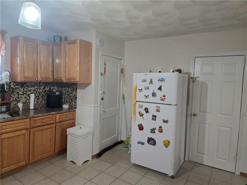 Multi Family at 28 Privet Street, Pawtucket, photo 21 of 22
