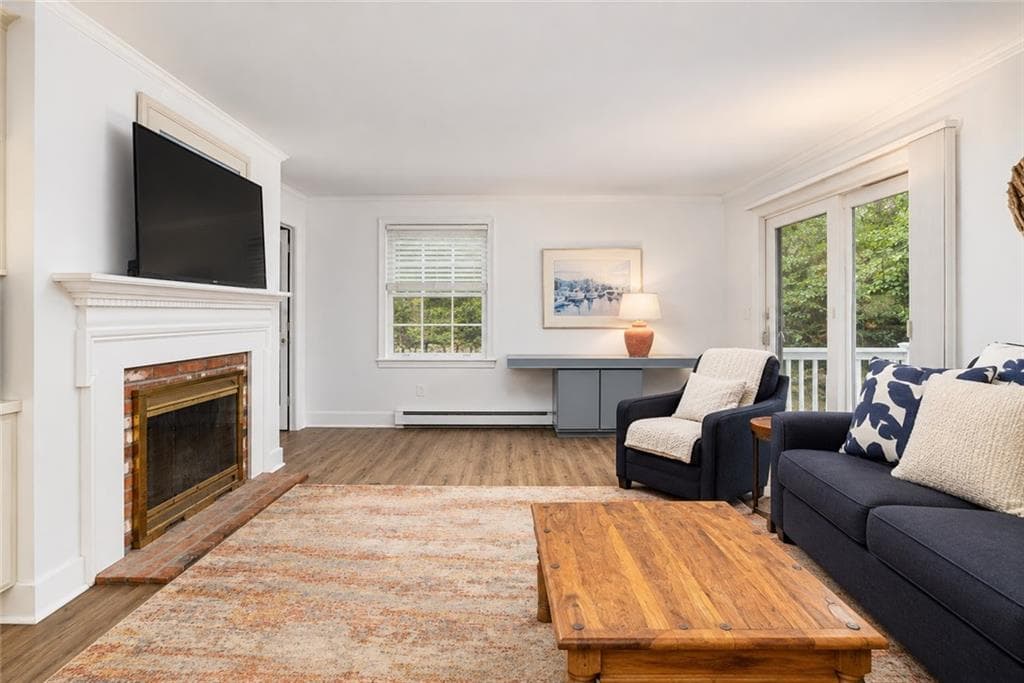 Condominium at 46 Chastellux Avenue UNIT C3, Newport, photo 18 of 45