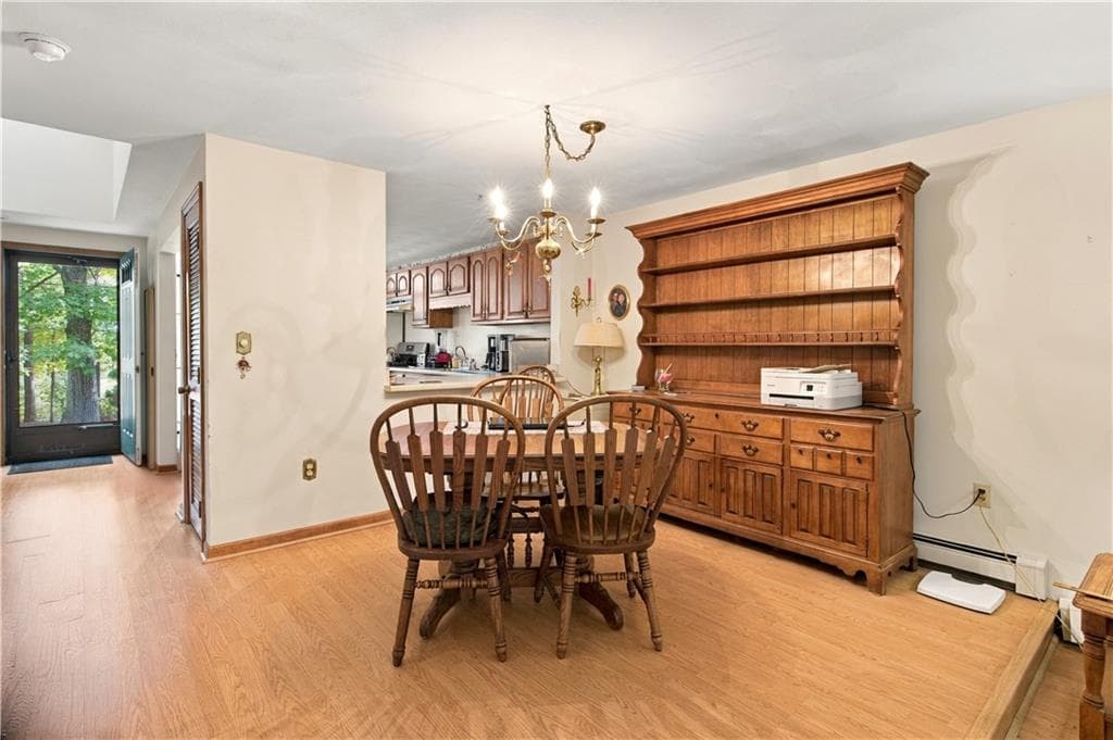 Condominium at 5 Wake Robin Road UNIT 2202, Lincoln, photo 7 of 26