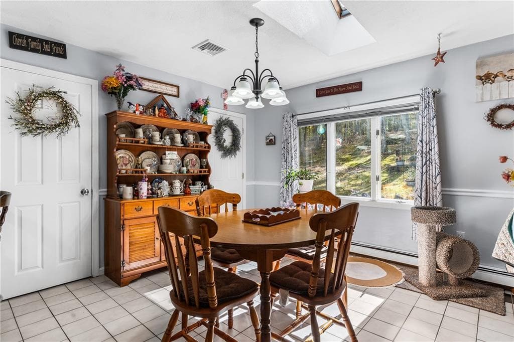 Single Family Residence at 151 Quaker Lane, Scituate, photo 21 of 40