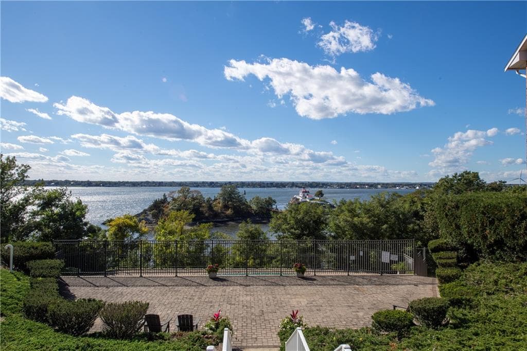 Condominium at 37 Bullocks Point Avenue UNIT 1B, East Providence, photo 27 of 27