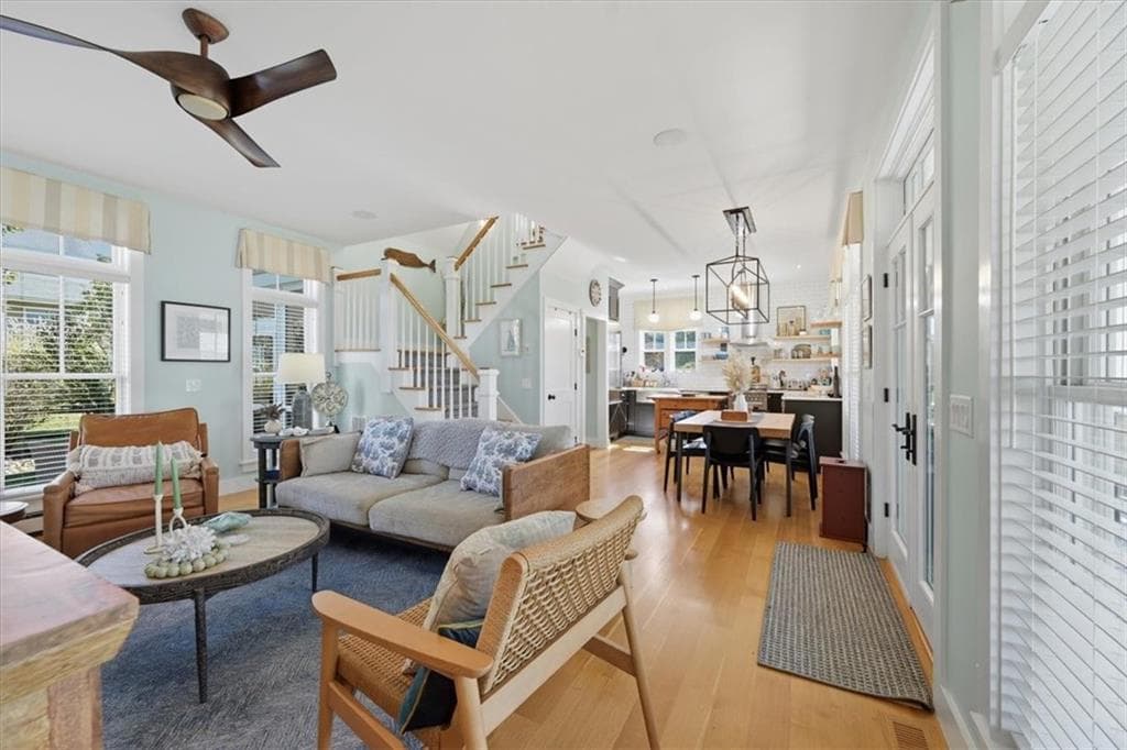 Single Family Residence at 504 Seaside Drive, Jamestown, photo 9 of 44
