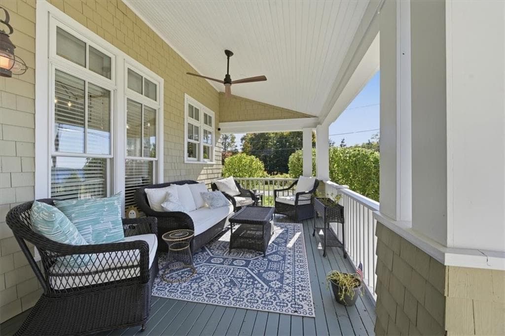 Single Family Residence at 504 Seaside Drive, Jamestown, photo 4 of 44