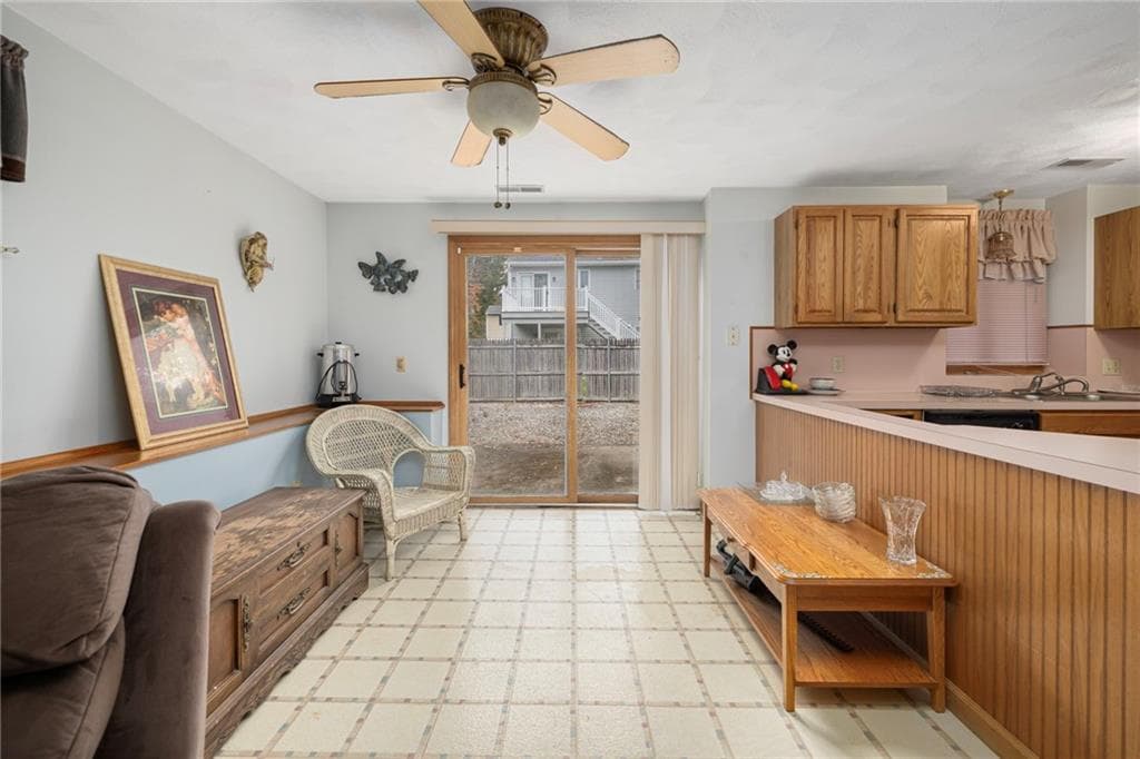 Single Family Residence at 24 Digiulio Drive, North Providence, photo 24 of 38