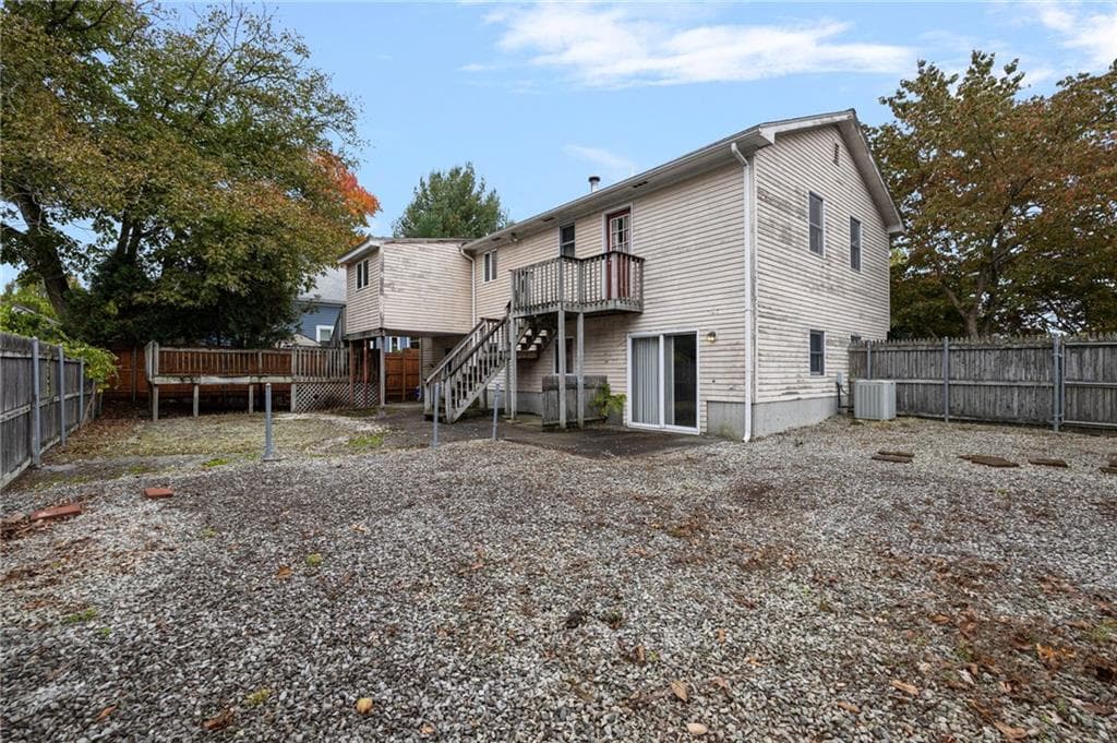 Single Family Residence at 24 Digiulio Drive, North Providence, photo 35 of 38