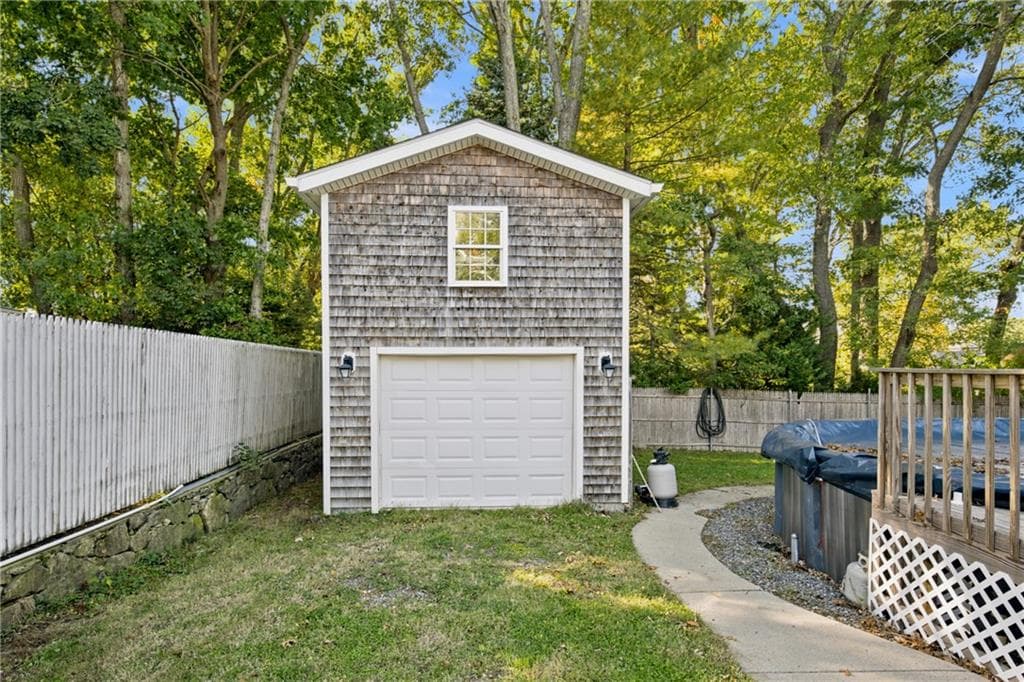Single Family Residence at 29 Reservoir Street, Fall River, photo 42 of 46