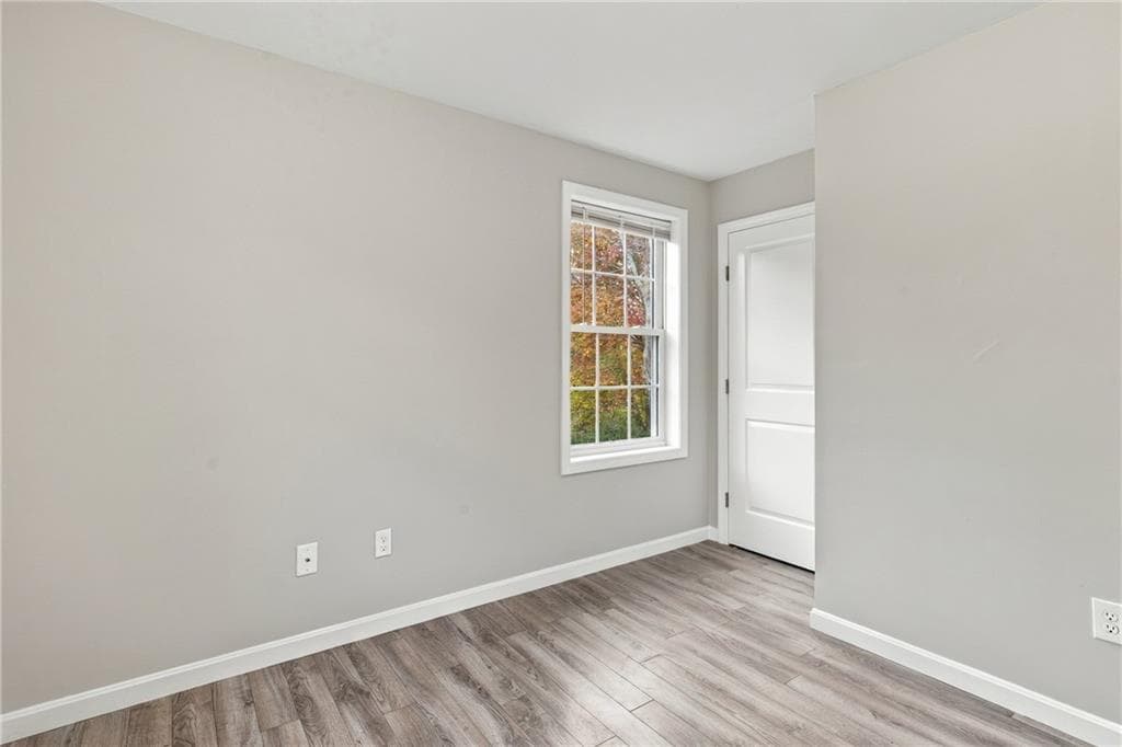 Single Family Residence at 32 Arcadia Road, Swansea, photo 23 of 44
