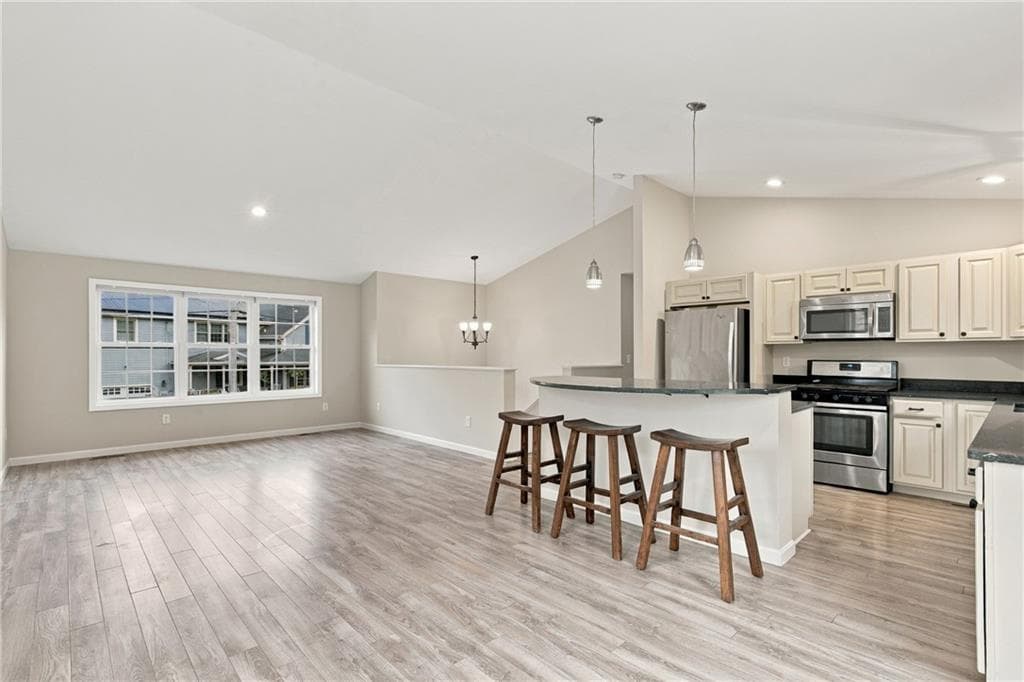 Single Family Residence at 32 Arcadia Road, Swansea, photo 6 of 44