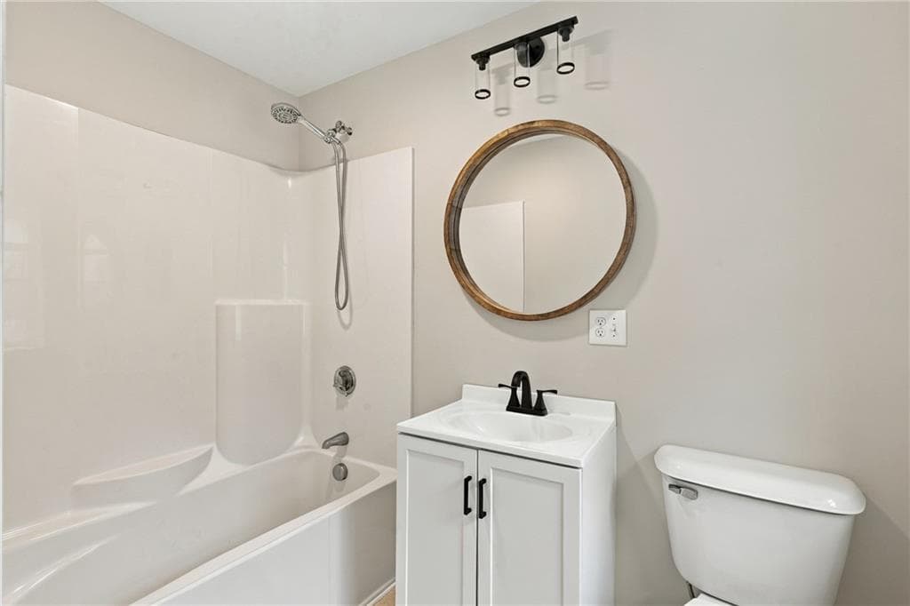 Single Family Residence at 32 Arcadia Road, Swansea, photo 34 of 44