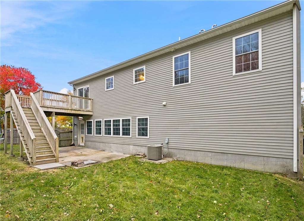 Single Family Residence at 32 Arcadia Road, Swansea, photo 40 of 44
