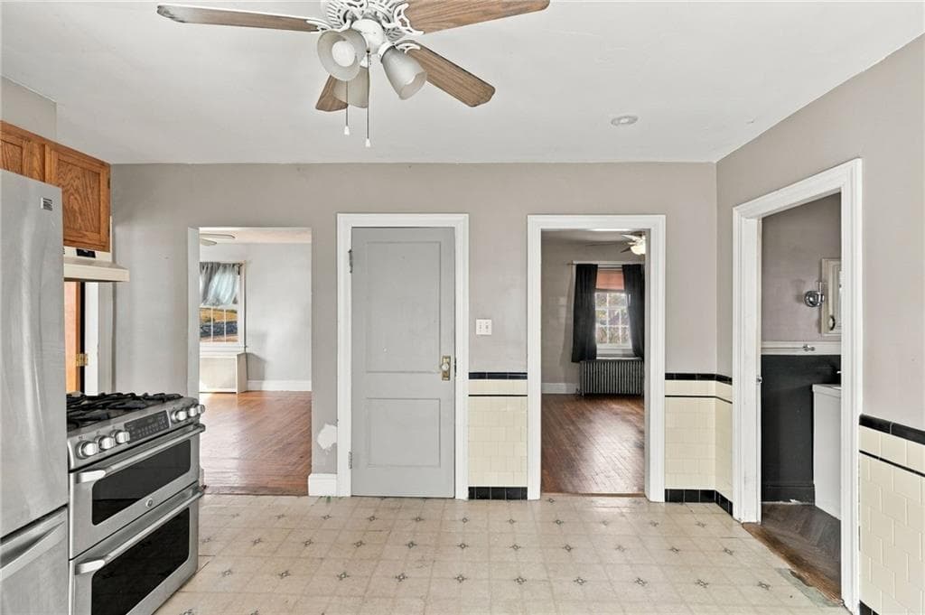 Single Family Residence at 22 Tremont Street, Cranston, photo 4 of 20