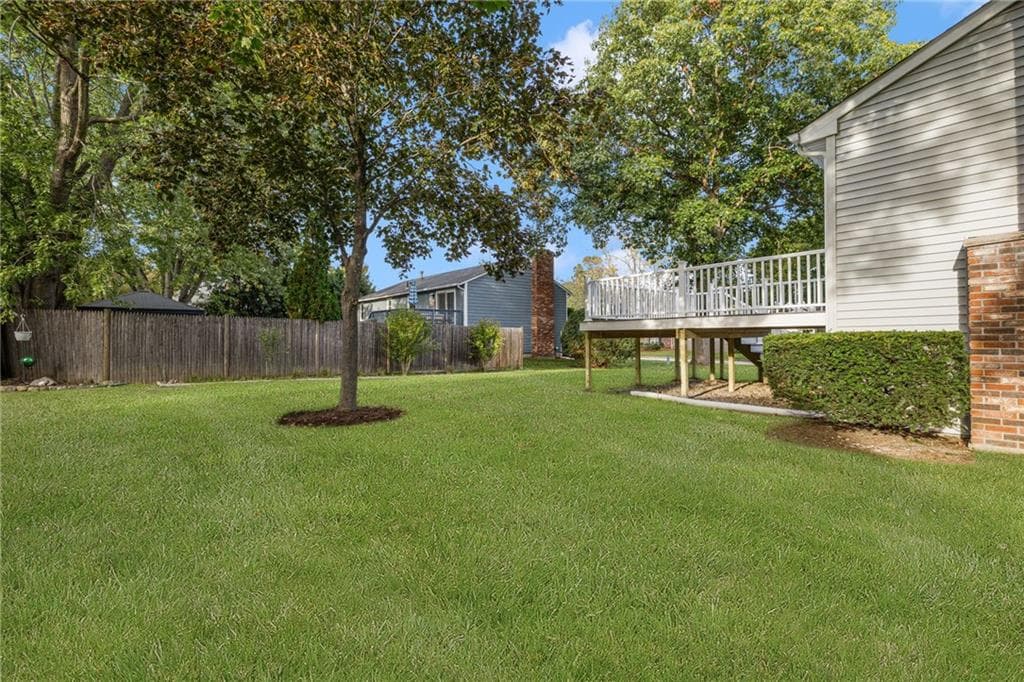 Single Family Residence at 1 Midlands Drive, East Greenwich, photo 26 of 31