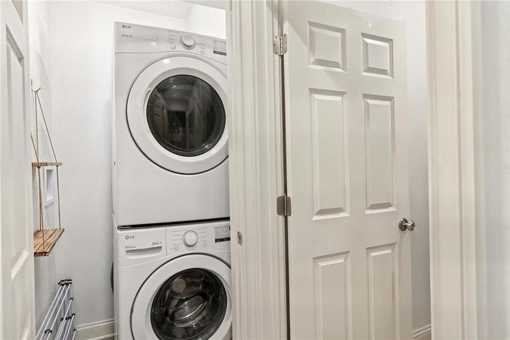 Condominium at 65 NARRAGANSETT Avenue UNIT 1, Narragansett, photo 27 of 35