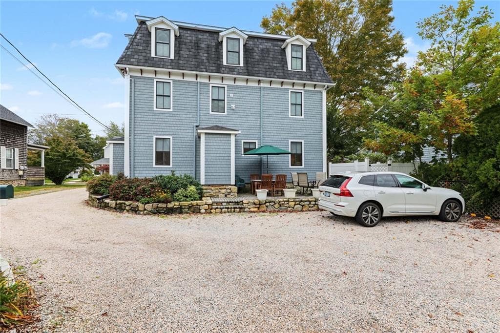 Condominium at 65 NARRAGANSETT Avenue UNIT 1, Narragansett, photo 30 of 35
