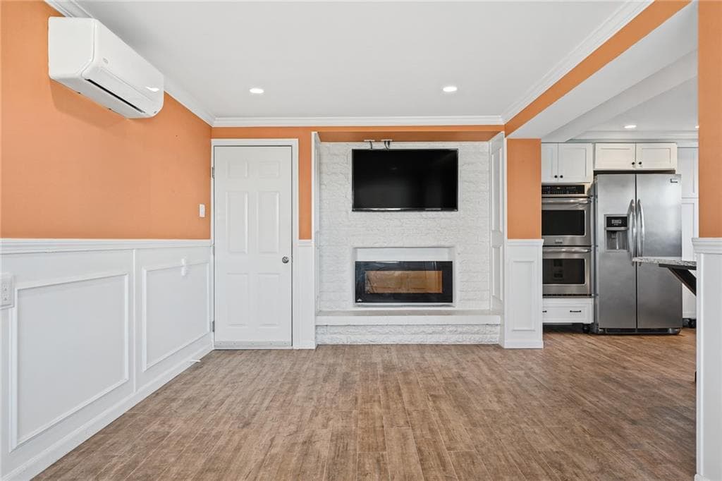 Single Family Residence at 6 Mac Alder Street, Narragansett, photo 7 of 46
